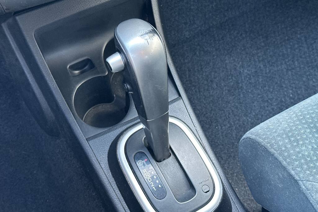 Thumbnail: 2010 Nissan Versa - 14