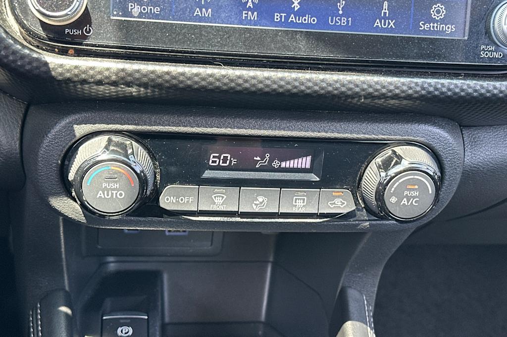 Thumbnail: 2021 Nissan Kicks - 25