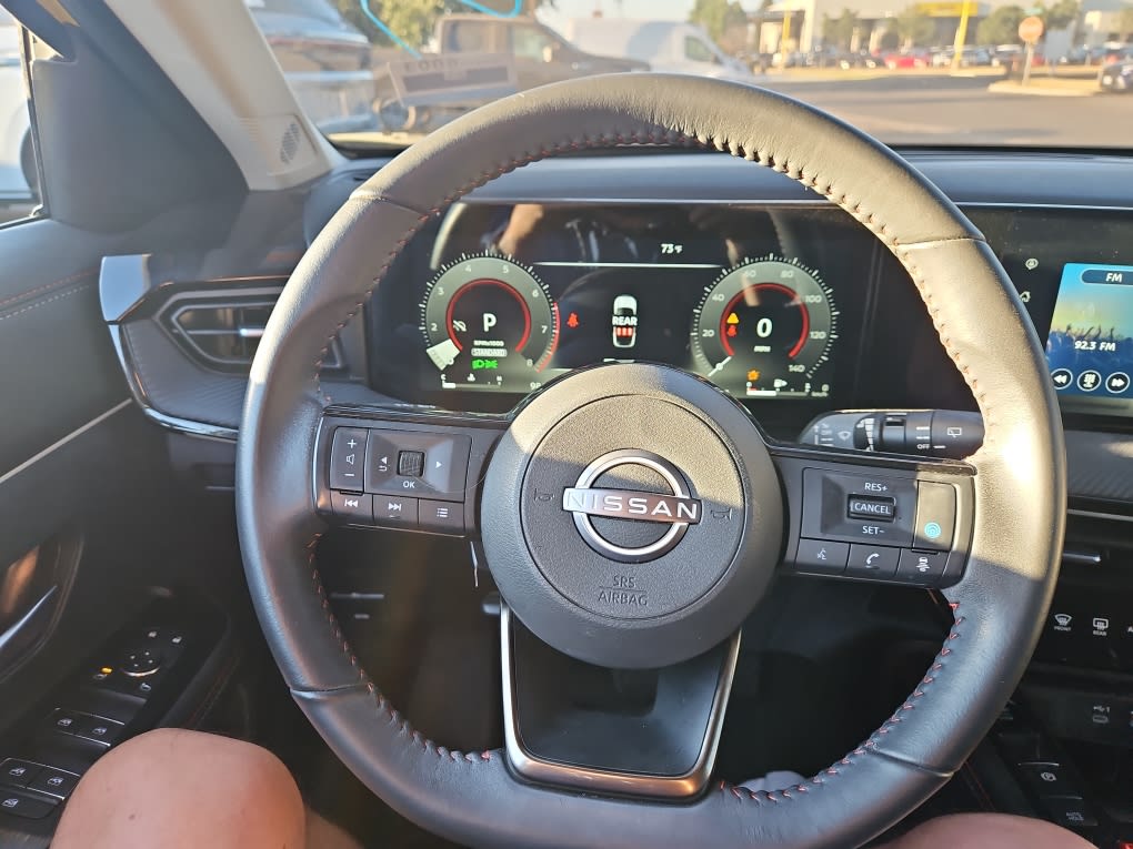 Thumbnail: 2025 Nissan Kicks - 11