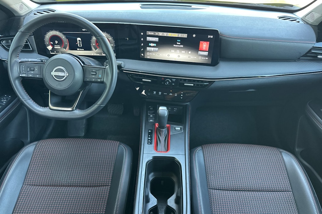 Thumbnail: 2025 Nissan Kicks - 2
