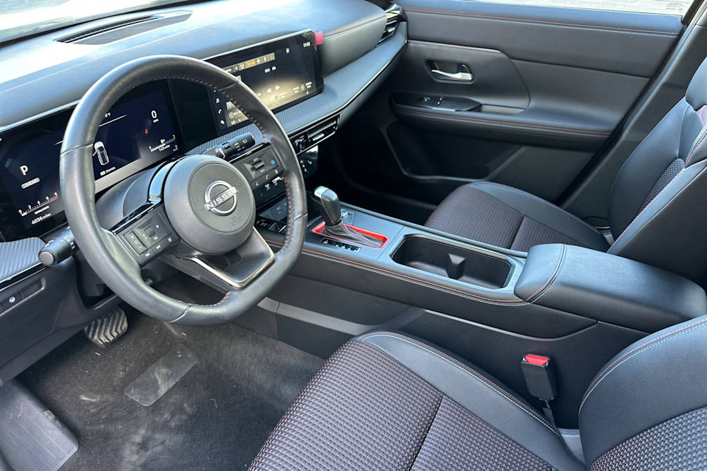 Thumbnail: 2025 Nissan Kicks - 9