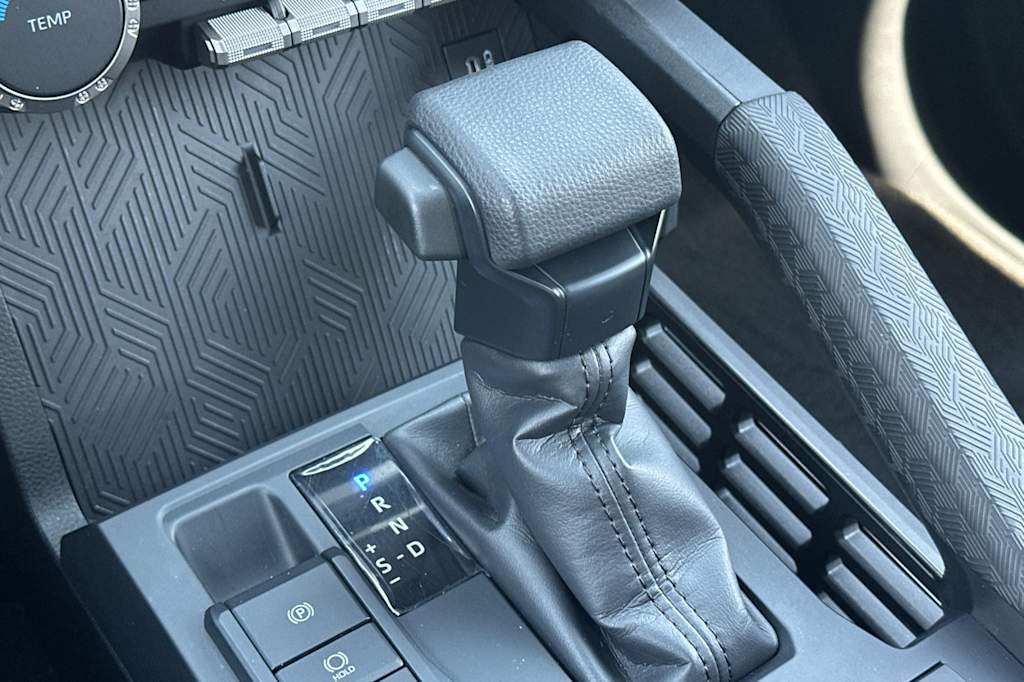 Thumbnail: 2024 Toyota Tacoma - 14