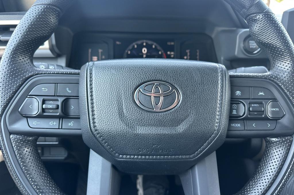 Thumbnail: 2024 Toyota Tacoma - 25