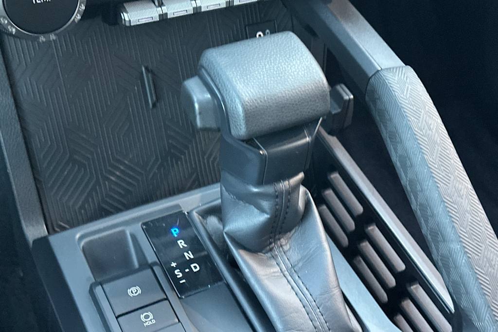 Thumbnail: 2024 Toyota Tacoma - 14