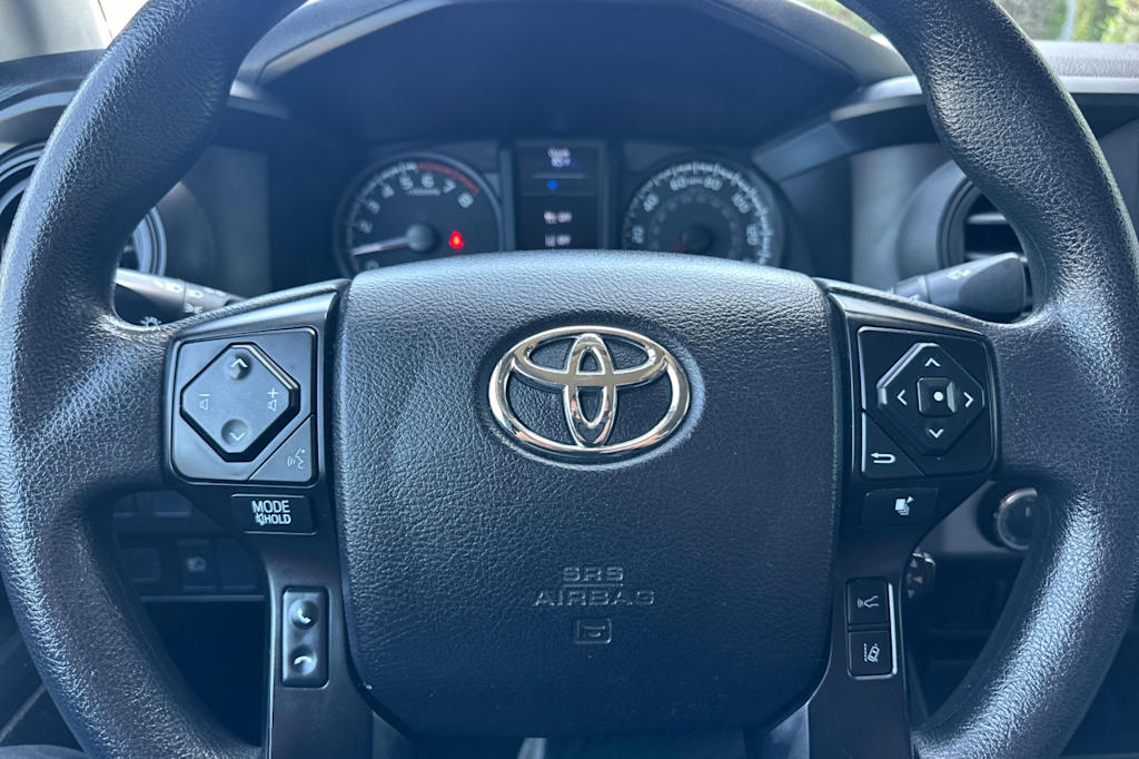 Thumbnail: 2021 Toyota Tacoma - 24