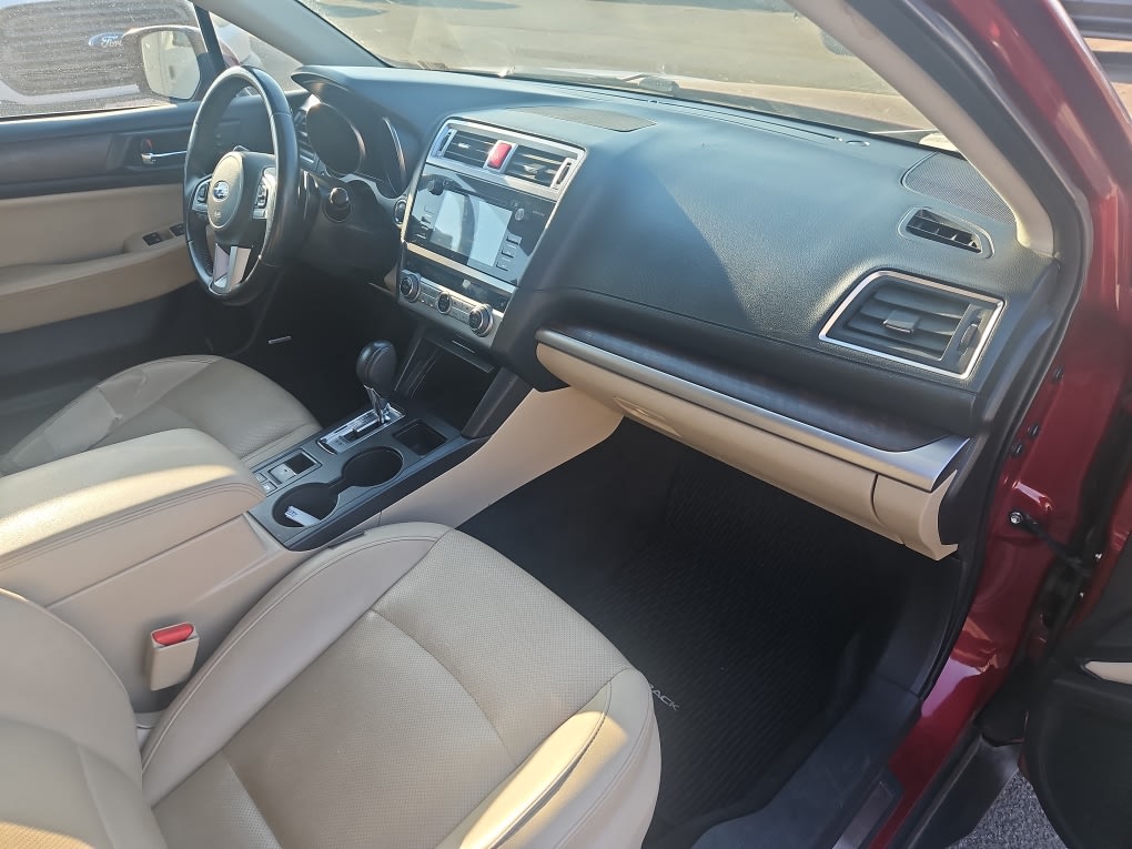 Thumbnail: 2015 Subaru Outback - 12