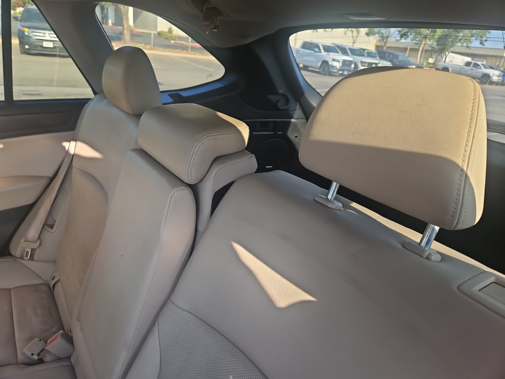 Thumbnail: 2015 Subaru Outback - 10
