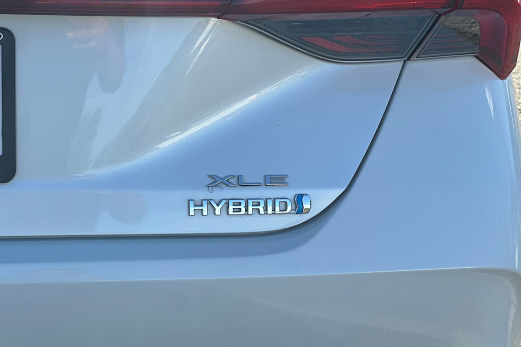 Thumbnail: 2021 Toyota Avalon - 7