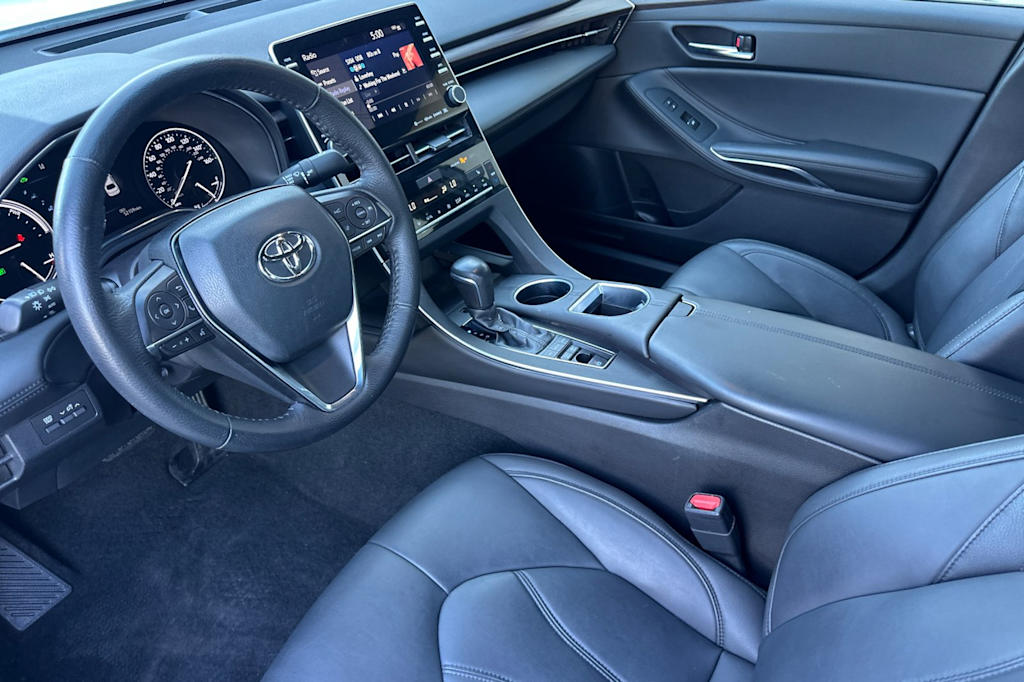 Thumbnail: 2021 Toyota Avalon - 9