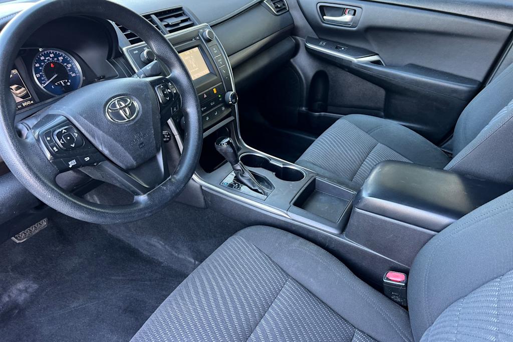 Thumbnail: 2017 Toyota Camry - 8