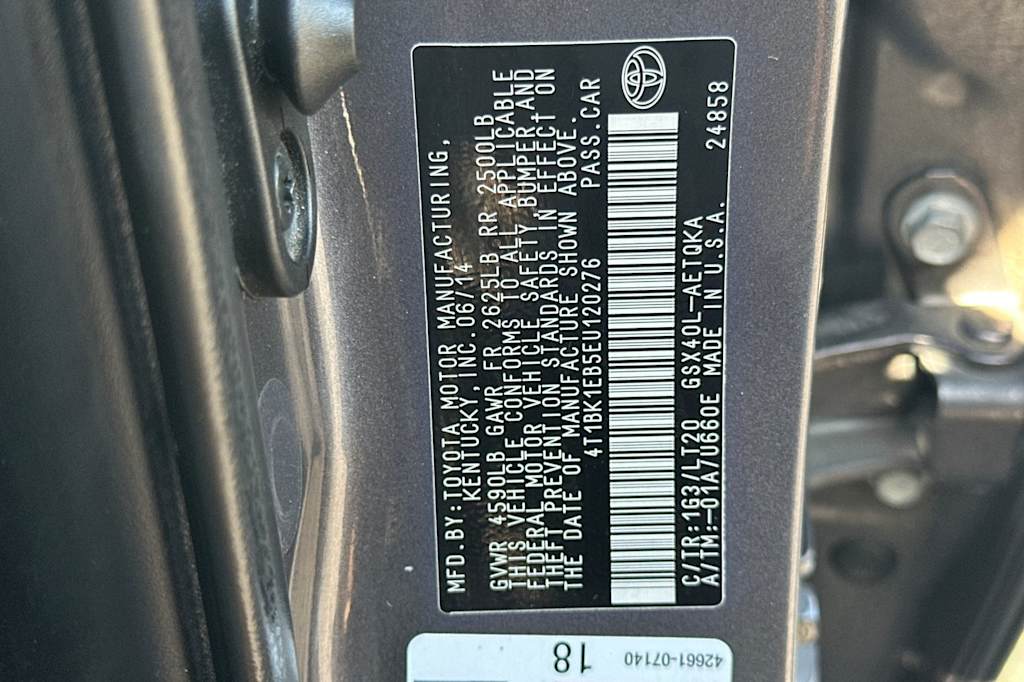 Thumbnail: 2014 Toyota Avalon - 16