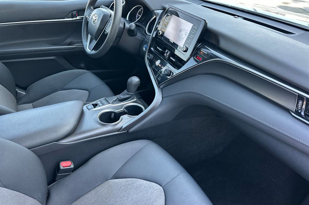 Thumbnail: 2021 Toyota Camry - 13