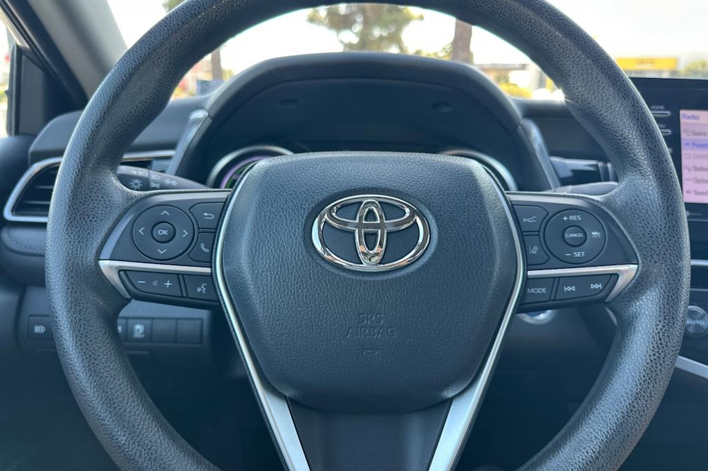 Thumbnail: 2021 Toyota Camry - 27