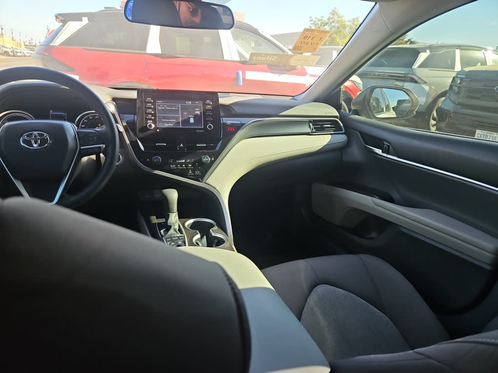 Thumbnail: 2022 Toyota Camry - 8