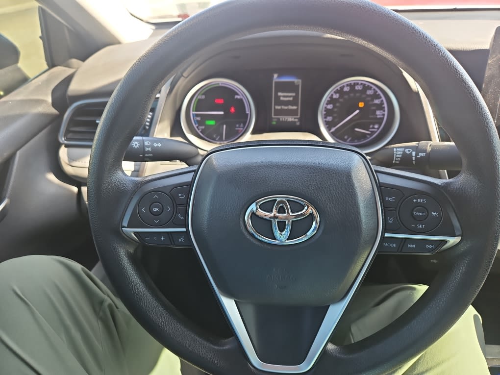Thumbnail: 2022 Toyota Camry - 20