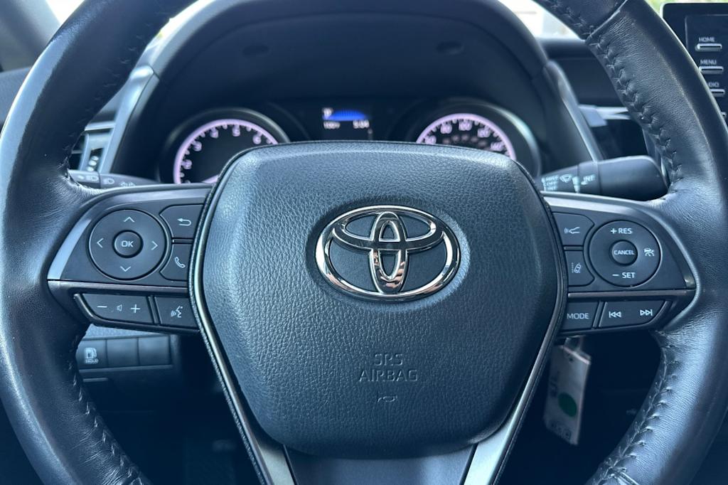 Thumbnail: 2023 Toyota Camry - 24