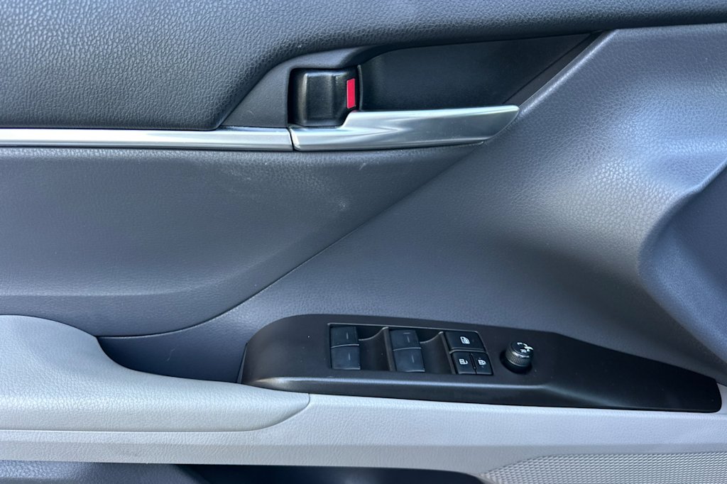 Thumbnail: 2024 Toyota Camry - 22