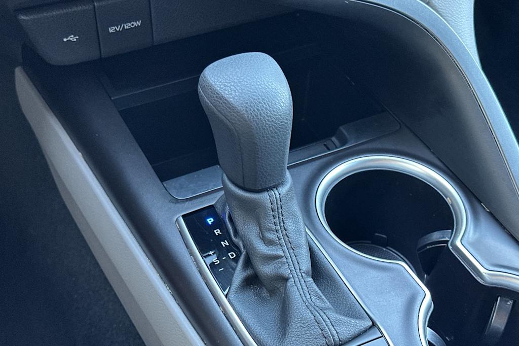 Thumbnail: 2024 Toyota Camry - 15