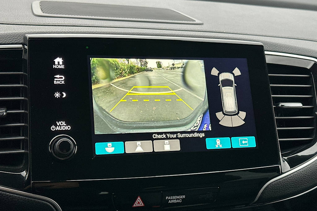 Thumbnail: 2022 Honda Pilot - 24