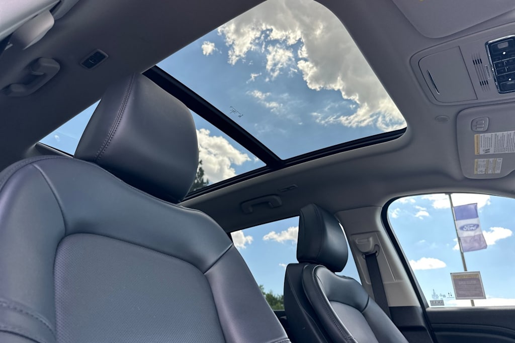 Thumbnail: 2026 Lincoln Aviator - 23