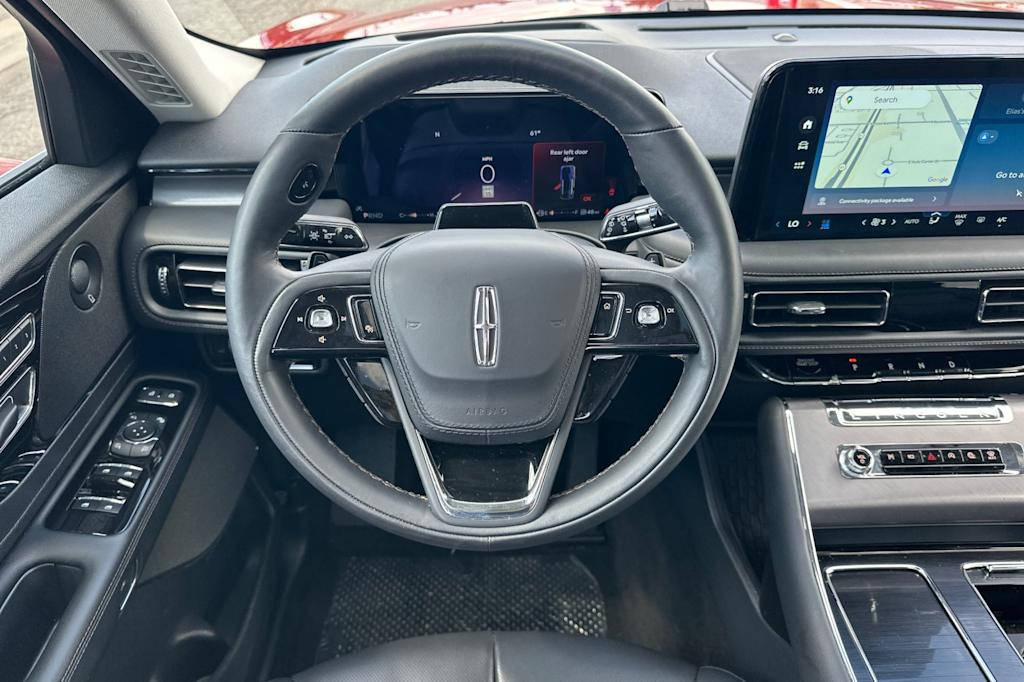 Thumbnail: 2026 Lincoln Aviator - 10