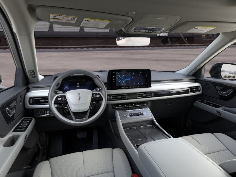Thumbnail: 2026 Lincoln Aviator - 2