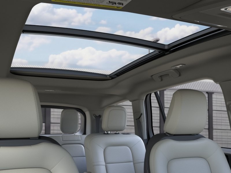 Thumbnail: 2026 Lincoln Aviator - 22