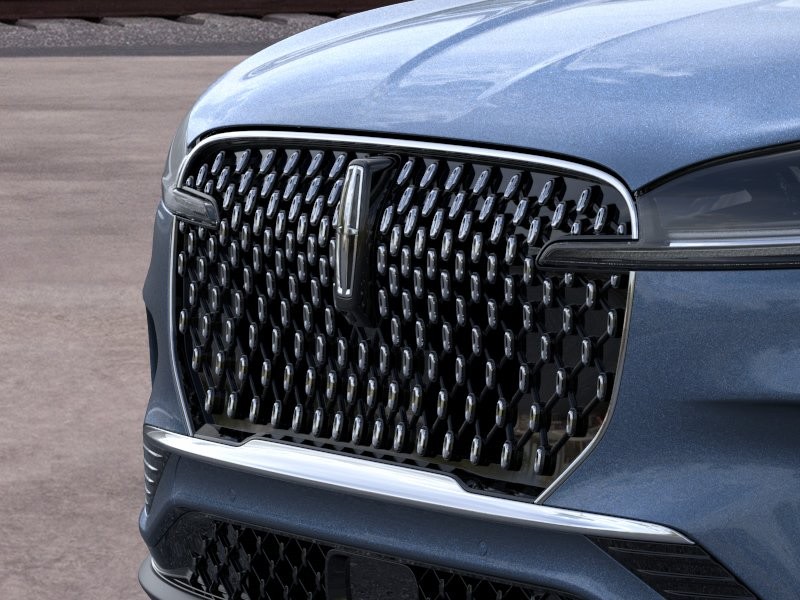 Thumbnail: 2026 Lincoln Aviator - 13
