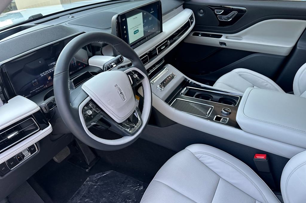2025 Lincoln Aviator Reserve 9