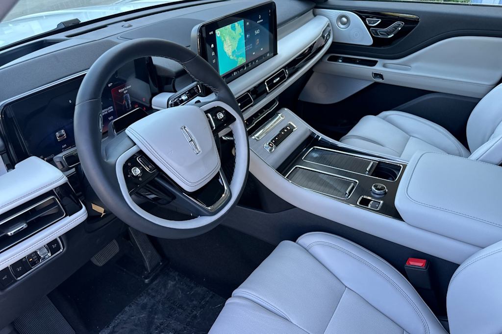 2025 Lincoln Aviator Reserve 9