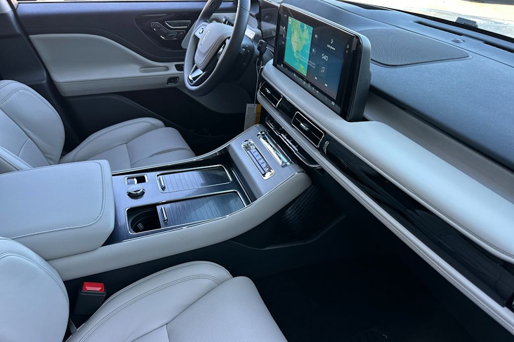 2025 Lincoln Aviator Reserve 13