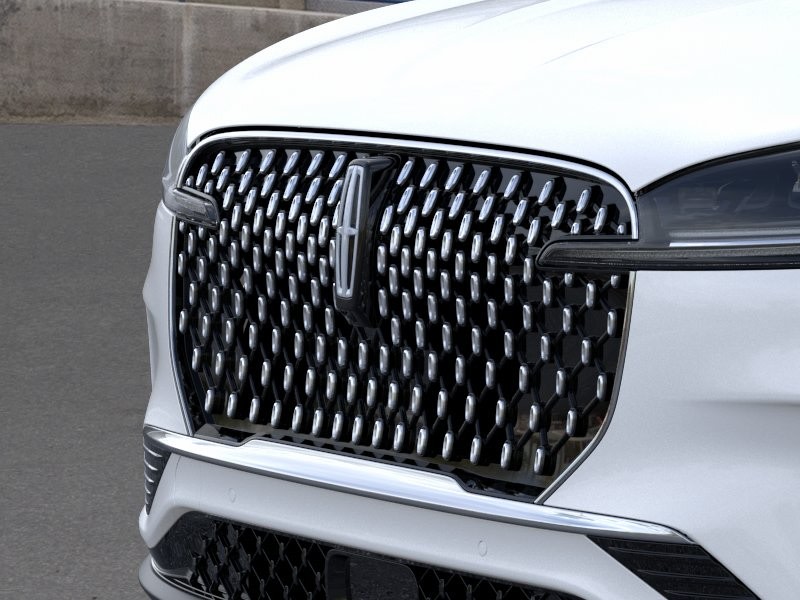 Thumbnail: 2026 Lincoln Aviator - 13