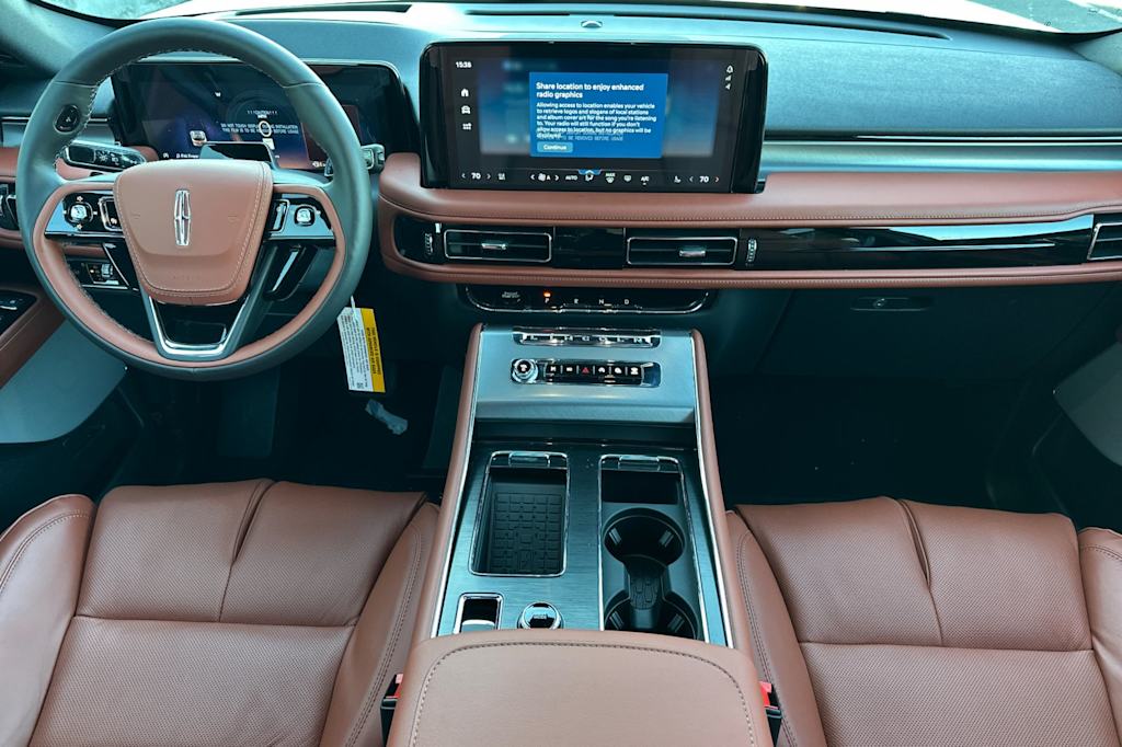 Thumbnail: 2026 Lincoln Aviator - 2