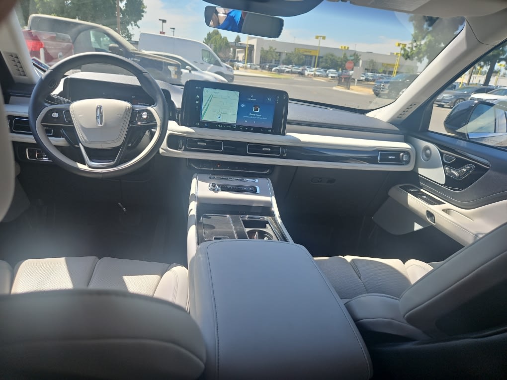Thumbnail: 2025 Lincoln Aviator - 8