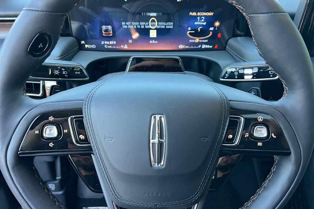 Thumbnail: 2026 Lincoln Aviator - 29