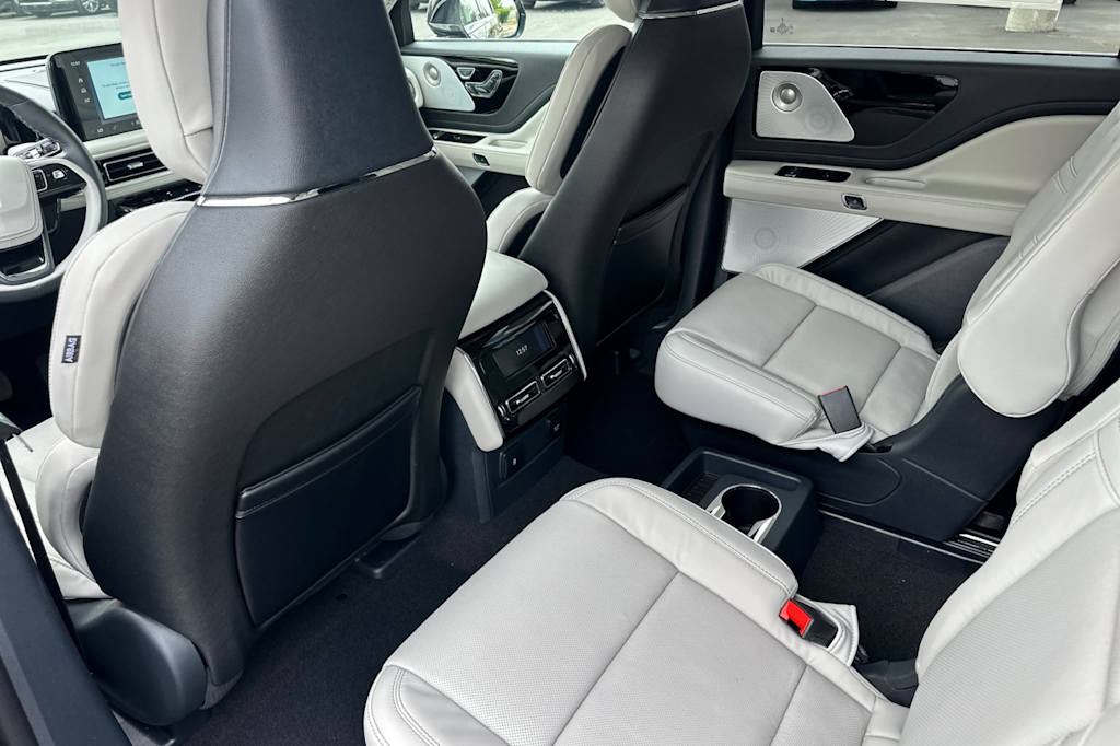 2025 Lincoln Aviator Reserve 10