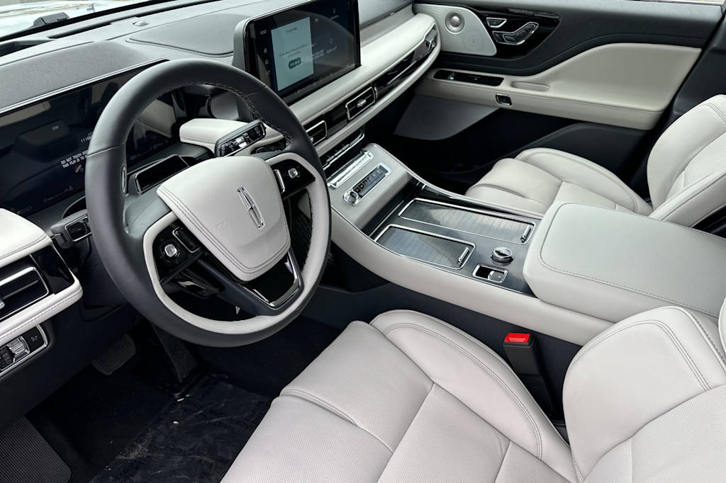 2025 Lincoln Aviator Reserve 9