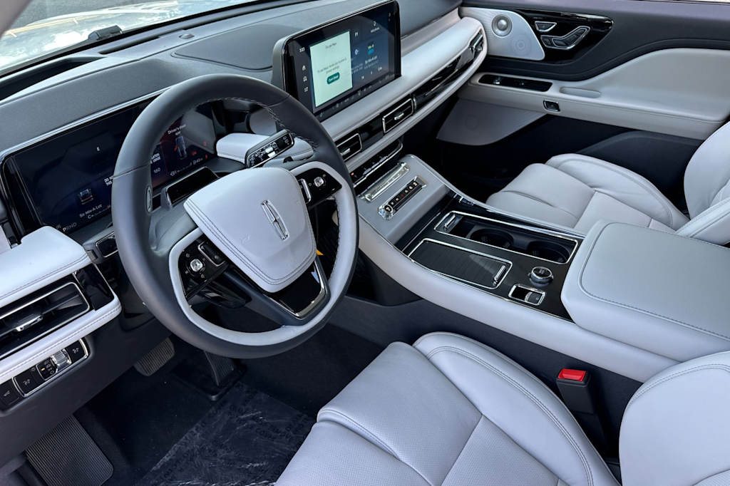 2025 Lincoln Aviator Reserve 9