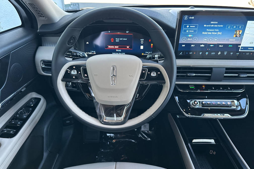 Thumbnail: 2025 Lincoln Corsair - 11