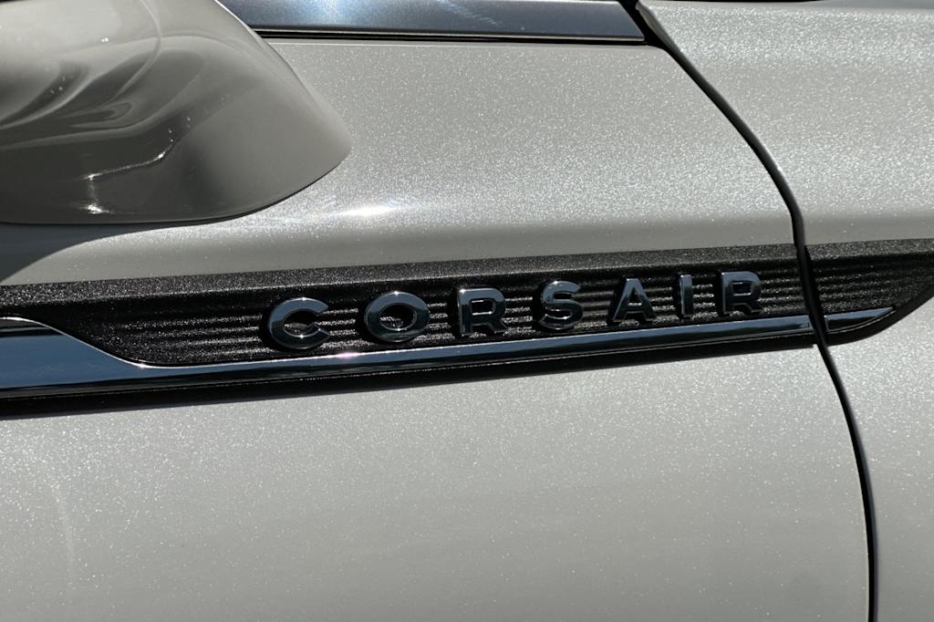Thumbnail: 2023 Lincoln Corsair - 6