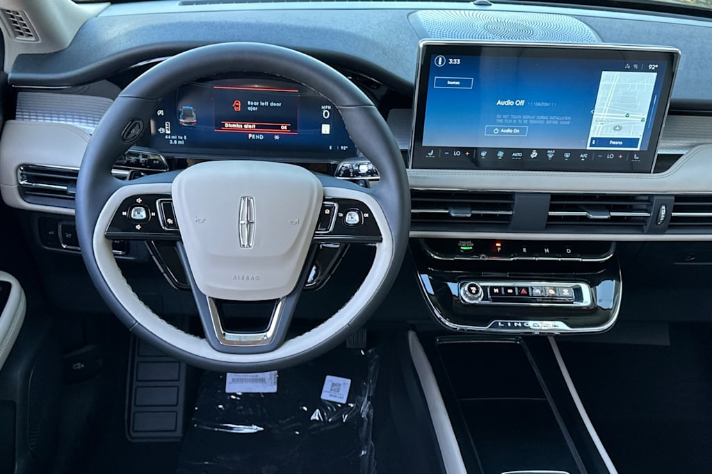 Thumbnail: 2025 Lincoln Corsair - 11