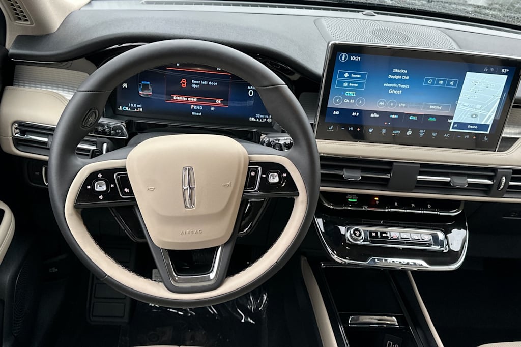 Thumbnail: 2025 Lincoln Corsair - 9