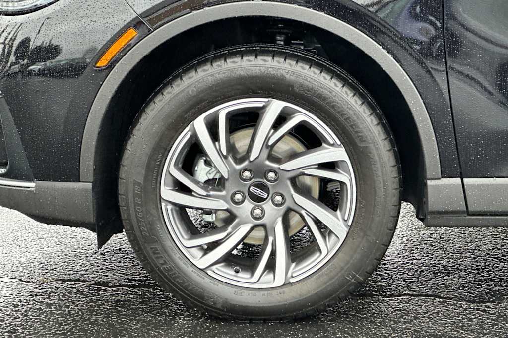 Thumbnail: 2025 Lincoln Corsair - 8