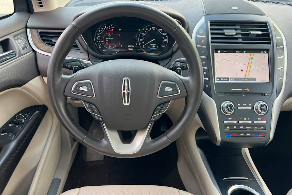 Thumbnail: 2019 Lincoln MKC - 12
