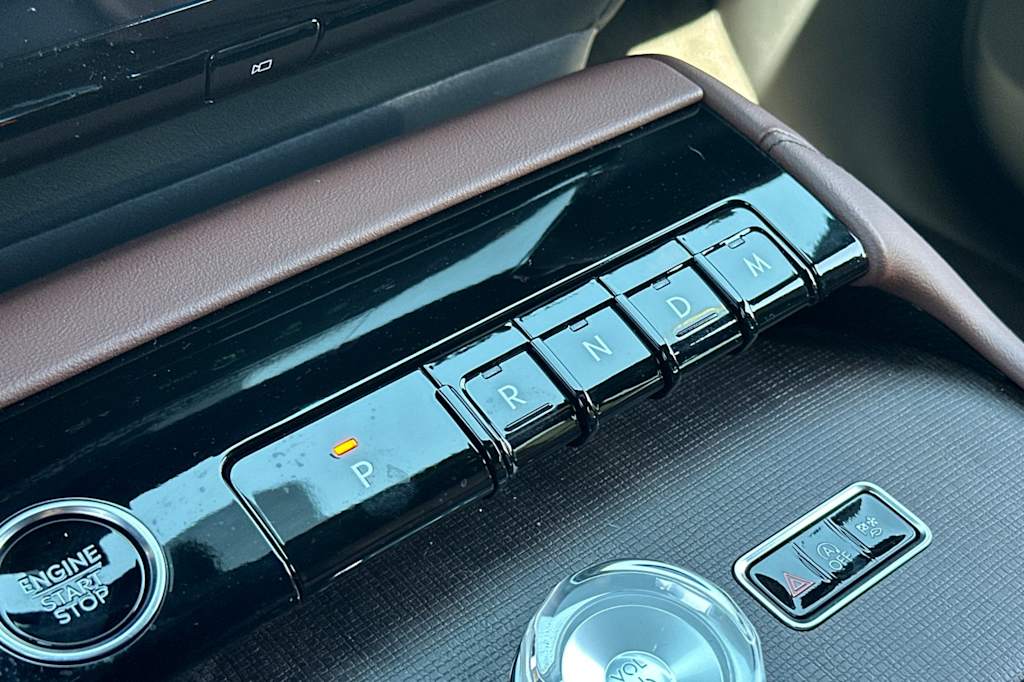 Thumbnail: 2026 Lincoln Navigator - 7