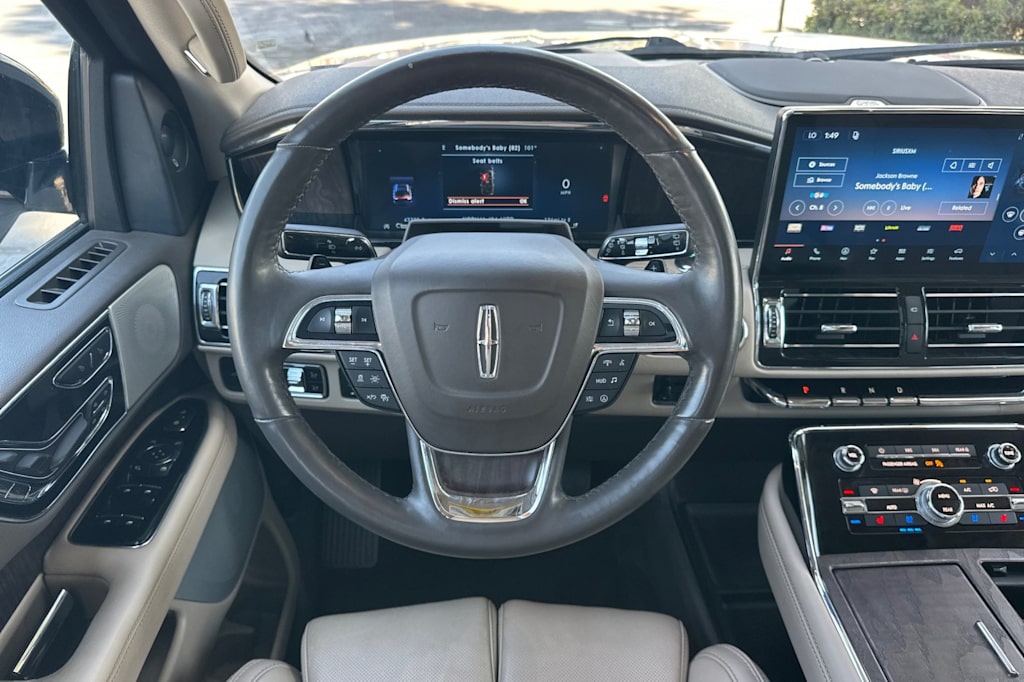 Thumbnail: 2023 Lincoln Navigator - 11