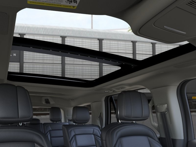 Thumbnail: 2026 Lincoln Navigator - 23