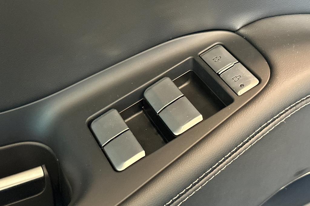 Thumbnail: 2026 Lincoln Navigator - 20