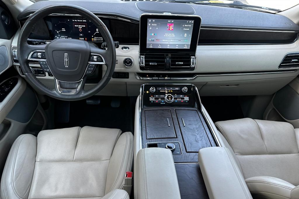 Thumbnail: 2021 Lincoln Navigator - 2