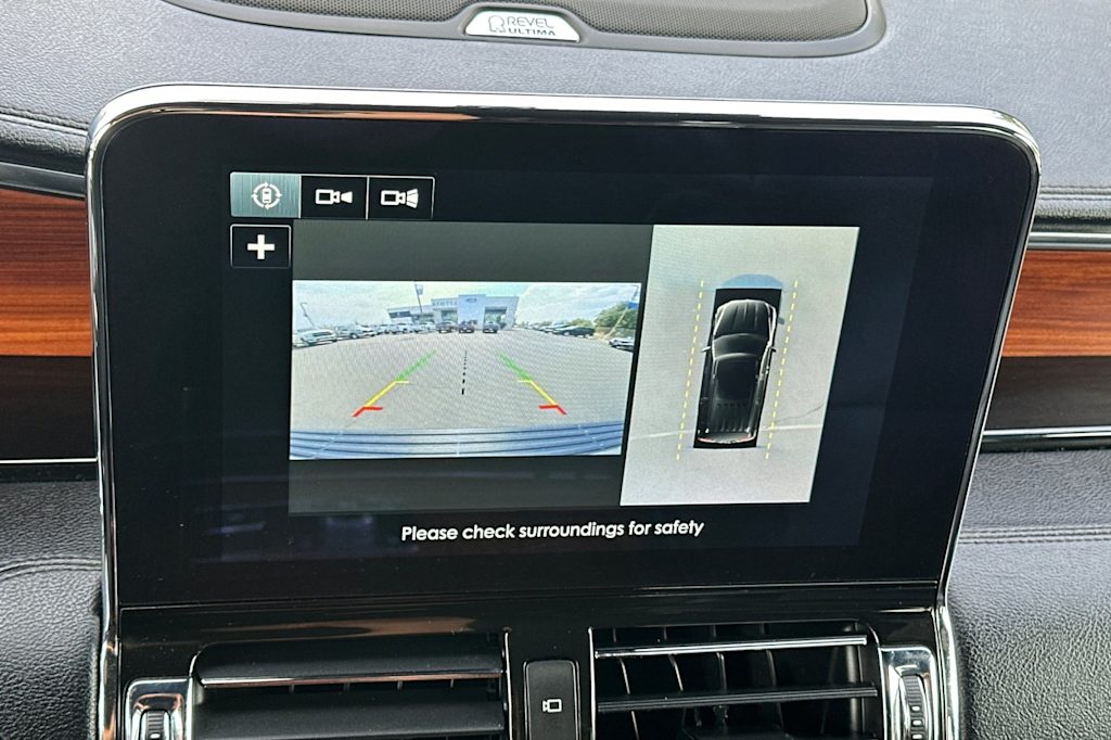 Thumbnail: 2018 Lincoln Navigator - 22